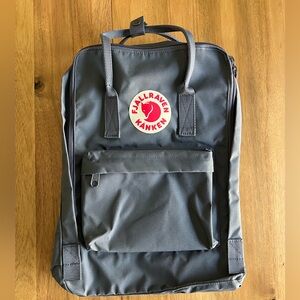 NWT Fjallraven Kanken 15” in Super Grey Colorway